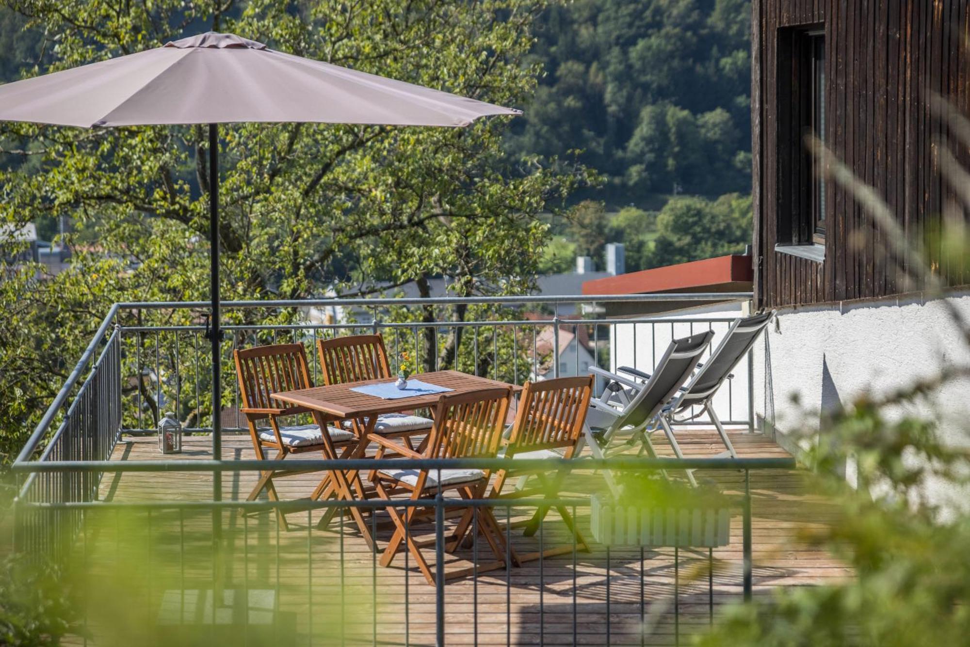 Ferienwohnung Am Samuelstein Bad Urach Eksteriør billede